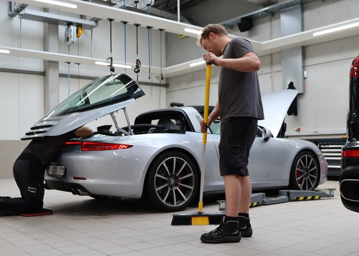 RS Motors kiest voor prestaties Falcon Brush